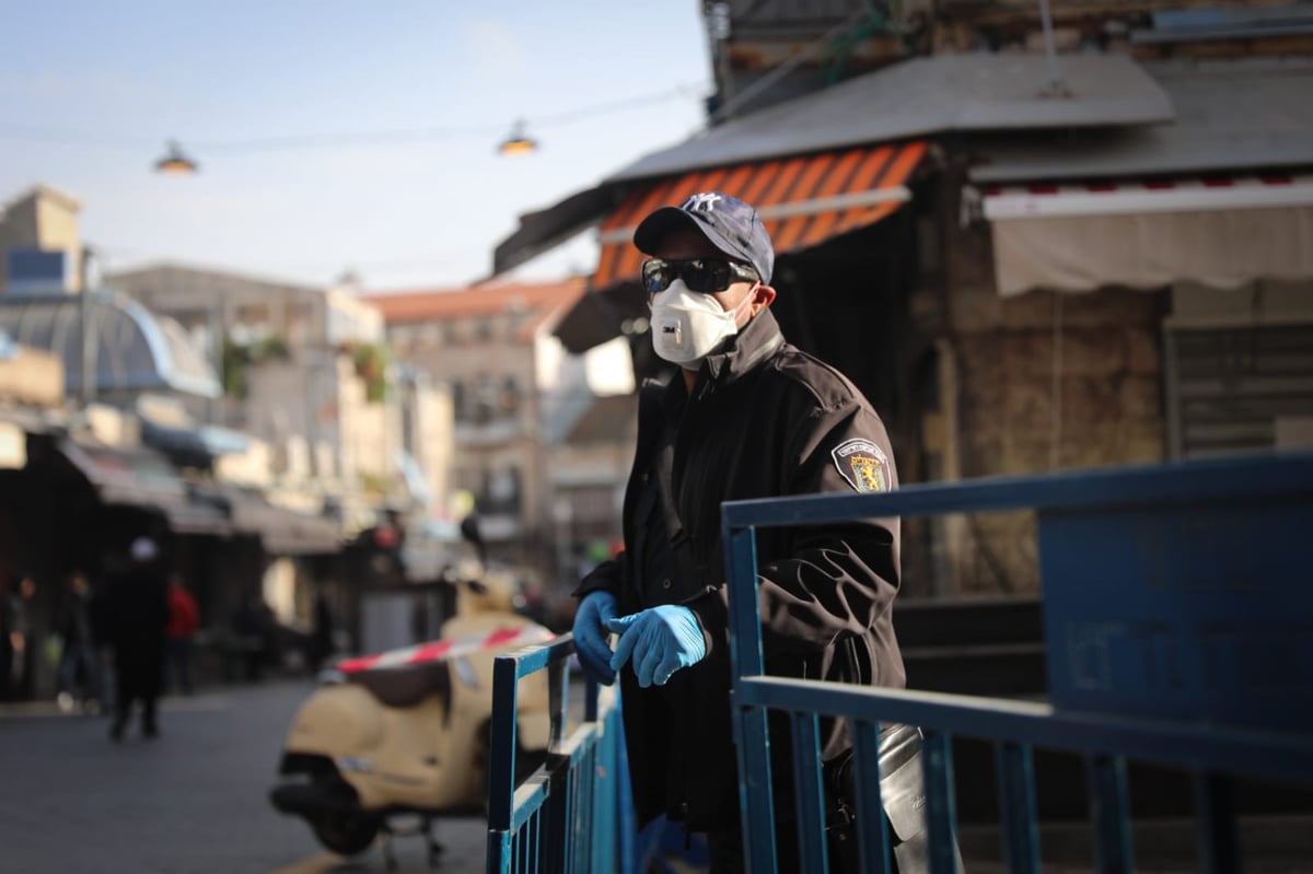 השוטרים הציבו מחסומים וסגרו את שוק מחנה יהודה