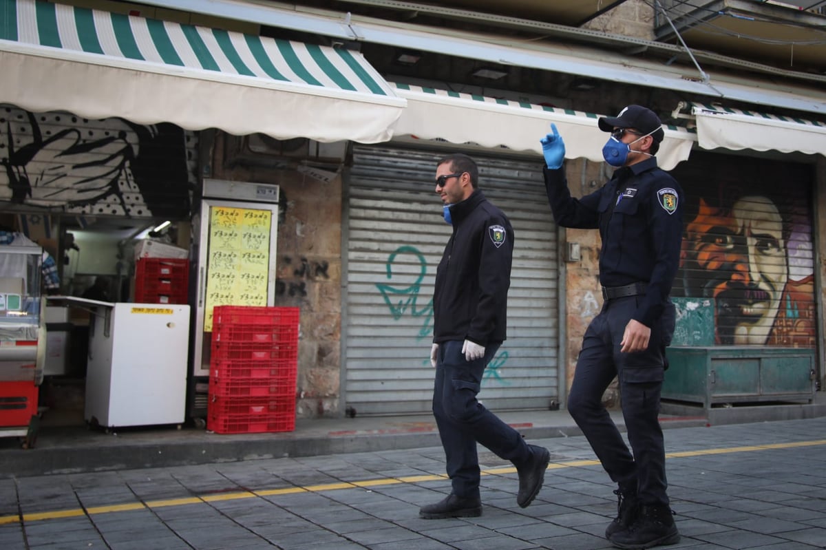 השוטרים הציבו מחסומים וסגרו את שוק מחנה יהודה