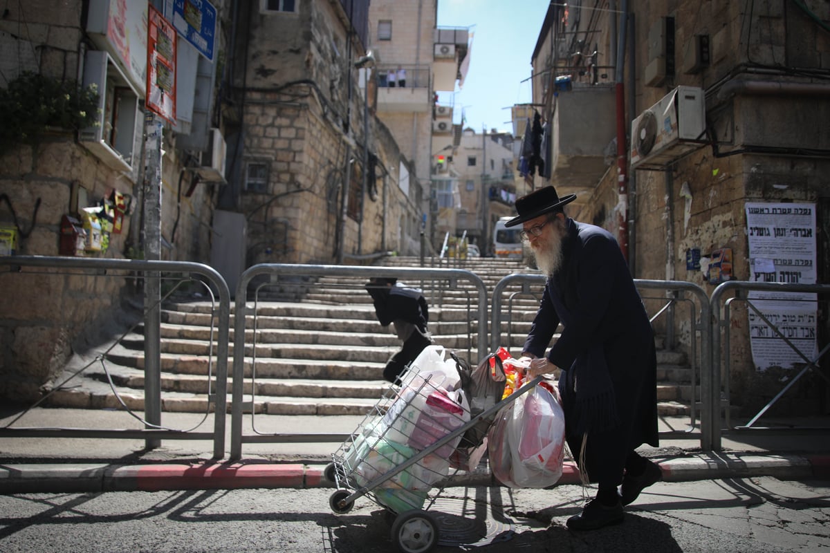 הסגר? רחובות ירושלים החרדית עדיין הומים