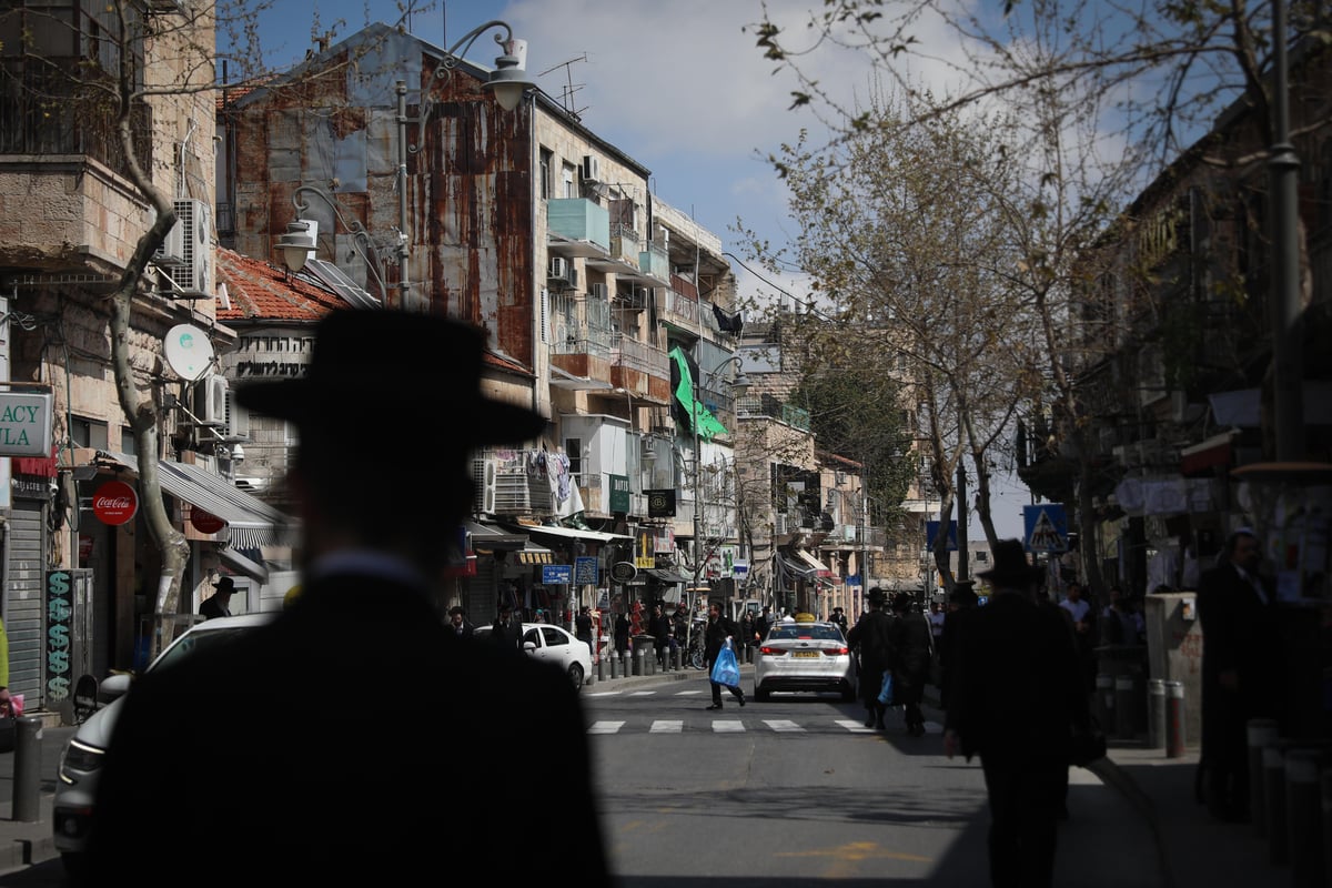 הסגר? רחובות ירושלים החרדית עדיין הומים