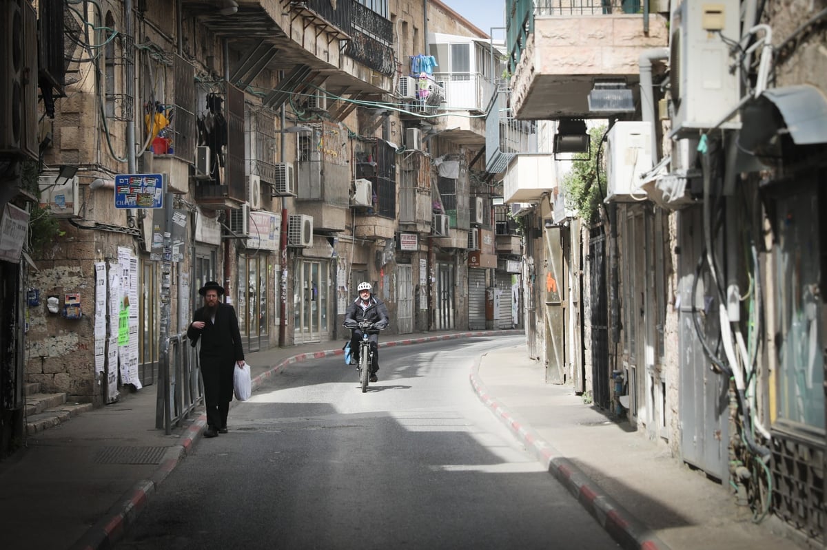 תיעוד: כך פעלו השוטרים לסגירת החנויות בירושלים