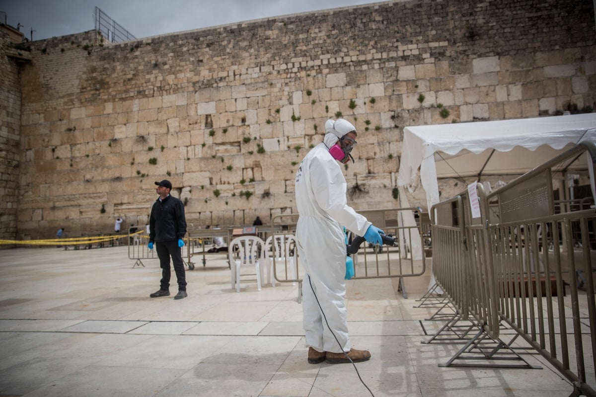 אבני הכותל המערבי עברו ניקוי וחיטוי • צפו