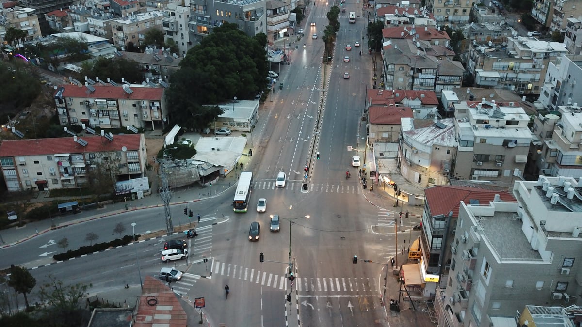 סגר על בני ברק? צפו ברחובות השוממים - מהרחפן