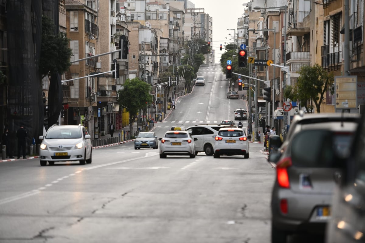 תיעוד נרחב: ההסגר בבני ברק • ביום ובלילה