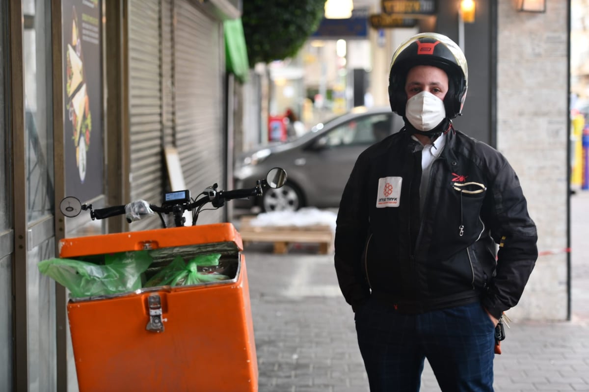 תיעוד נרחב: ההסגר בבני ברק • ביום ובלילה