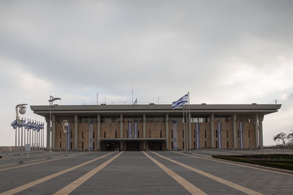 בכנסת לא יאפשרו כניסה לעובדים מבני ברק