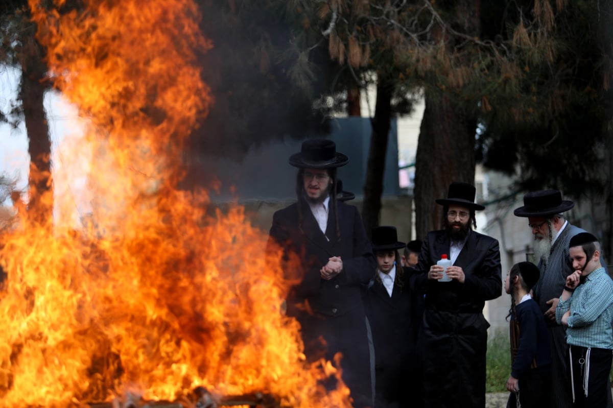 תיעוד מיוחד: מהמניינים ועד שריפת החמץ