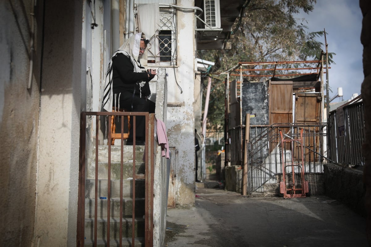 תיעוד מיוחד: מהמניינים ועד שריפת החמץ