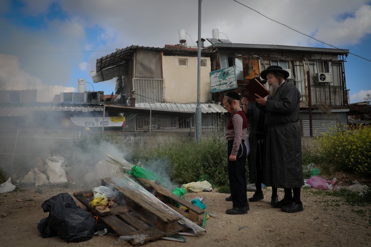 תיעוד מיוחד: מהמניינים ועד שריפת החמץ