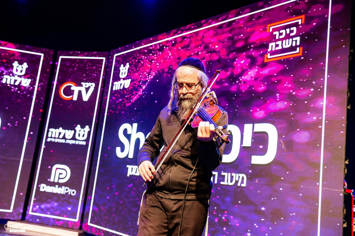 כיכר Show: שולי רנד במופע להקה מרגש