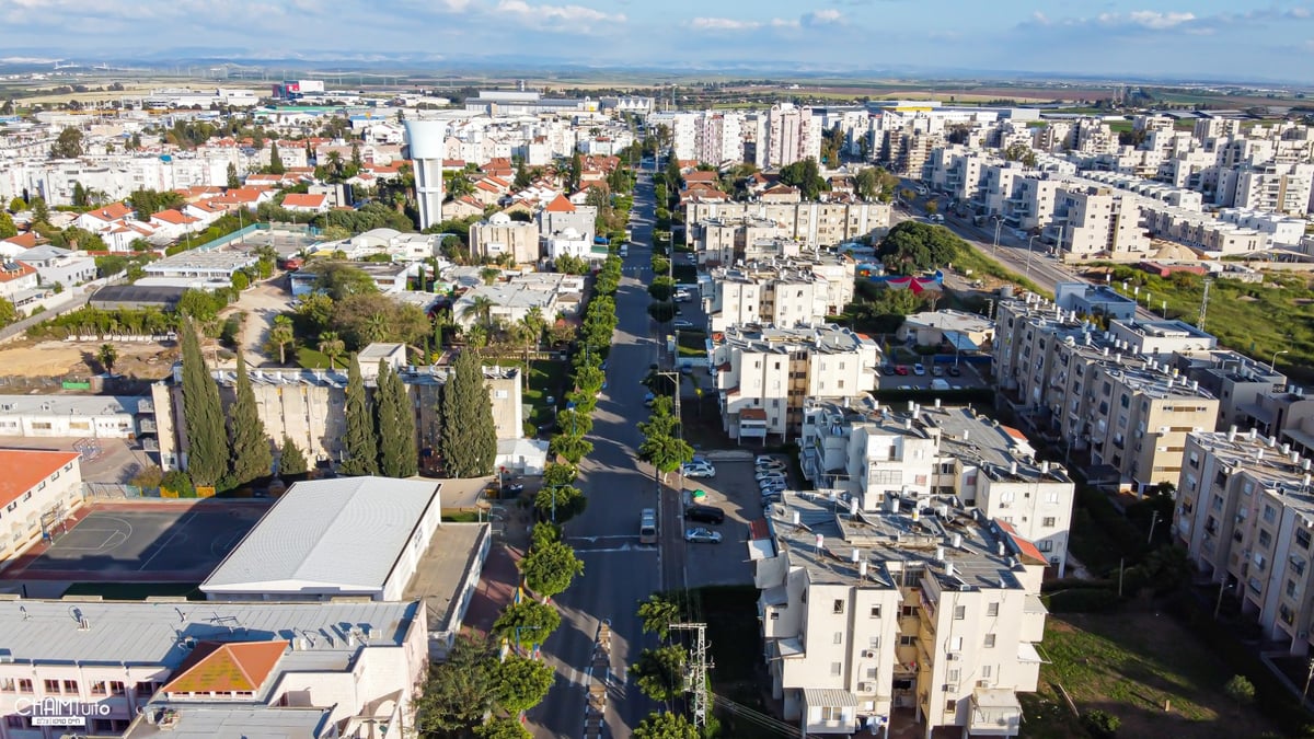 מהאוויר והיבשה: קריית מלאכי תחת הסגר • גלריה