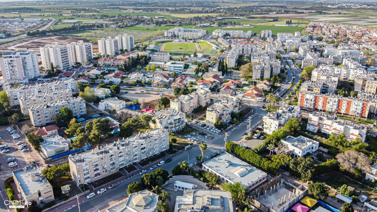 מהאוויר והיבשה: קריית מלאכי תחת הסגר • גלריה