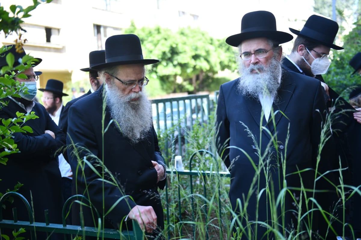 הגרי"מ רוטנברג זצ"ל לווה למנוחות • תיעוד