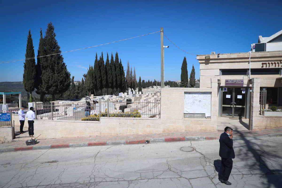 הלוויית הראשל"צ רבי אליהו בקשי דורון זצ"ל; כל ההספדים