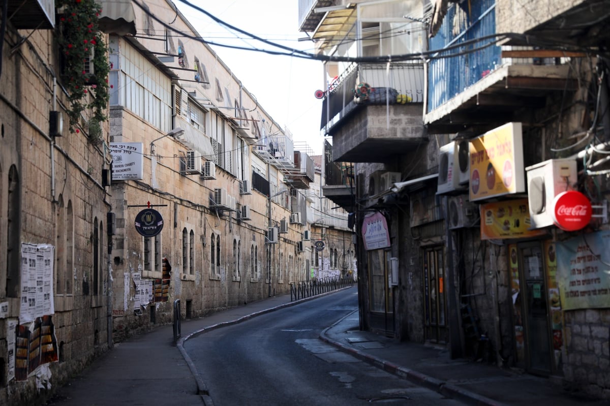 צפו: תפילת המרפסות בשכונה הירושלמית