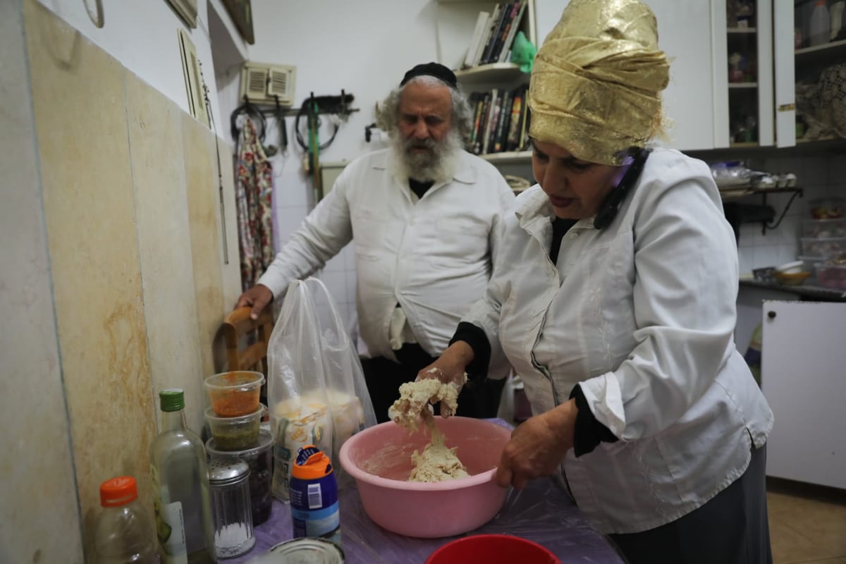 כך משפחת מגידיש הכינה מופלטות • תיעוד