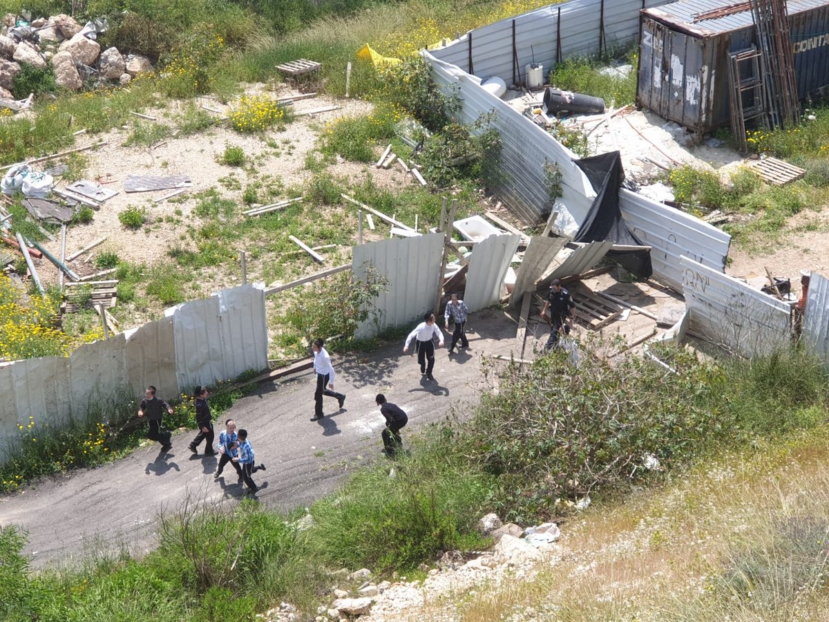 המשטרה פשטה על חיידר פעיל של 'הפלג' ועצרה אנשי צוות