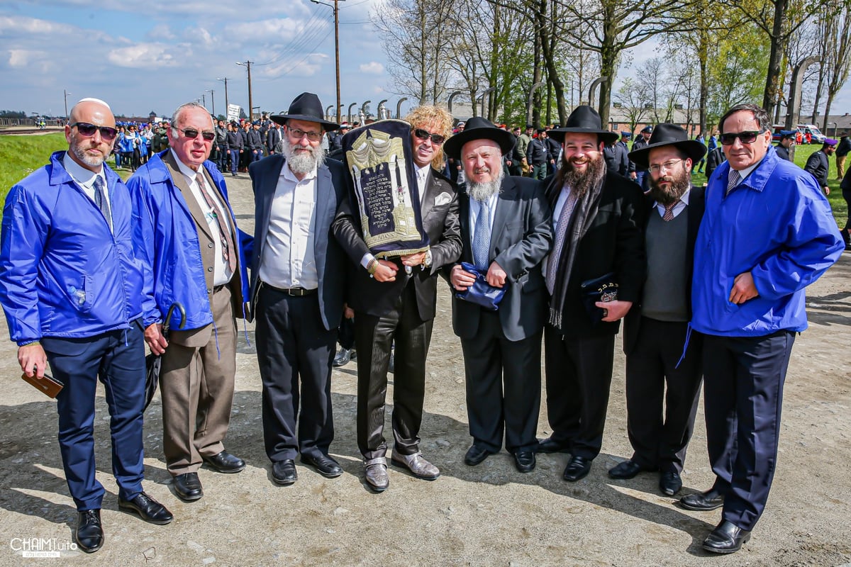 השקט שב'מצעד החיים' // הצלם חיים טויטו