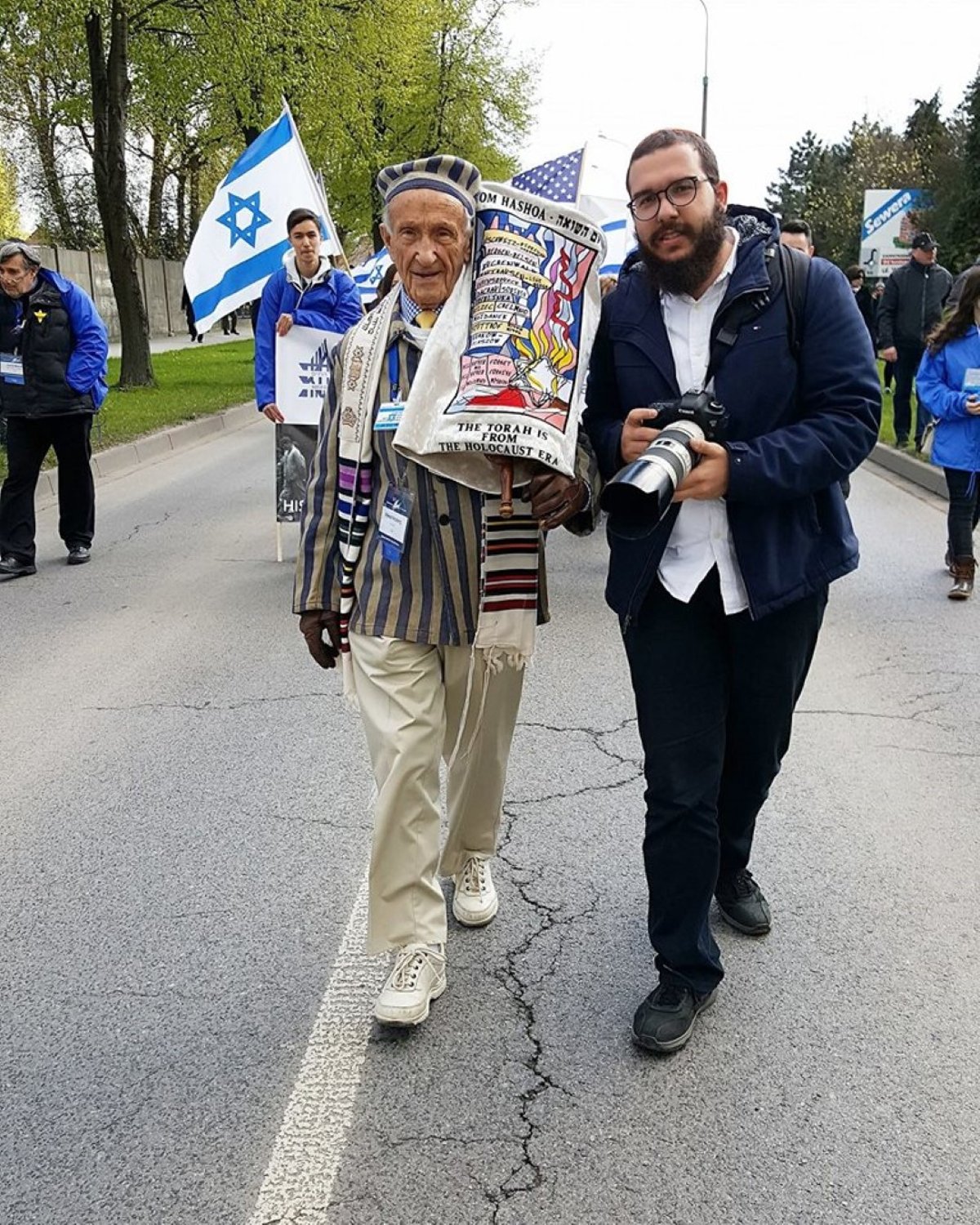 השקט שב'מצעד החיים' // הצלם חיים טויטו