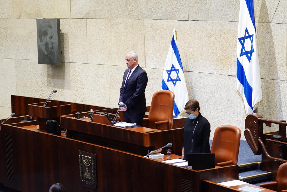 גנץ: "לקחתי על עצמי את המשימה לשמור על הדמוקרטיה"