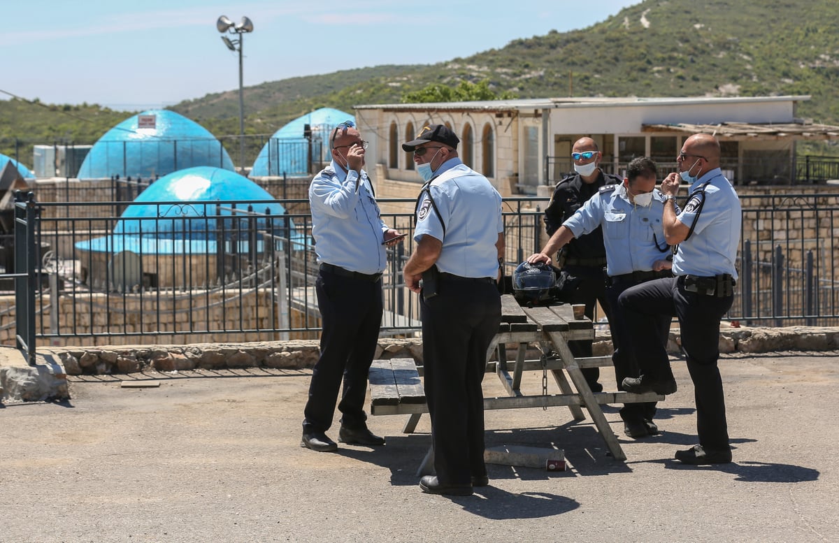 כך נערכים במירון להילולת ל"ג בעומר • תיעוד