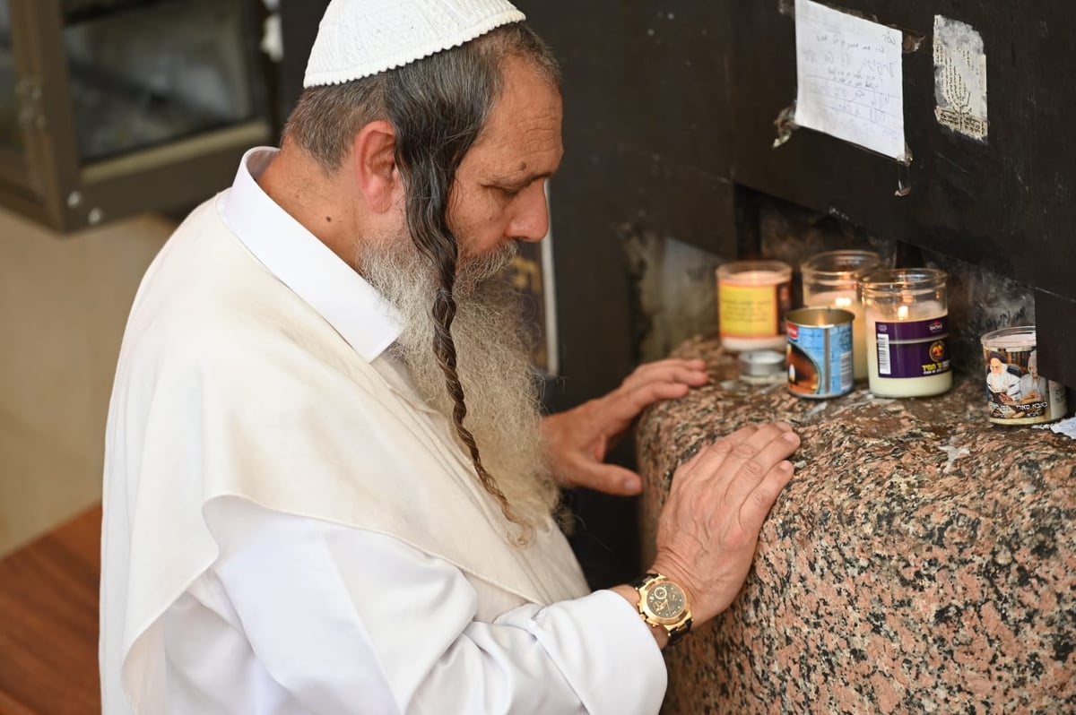 במתכונת מצומצמת: הגר"ש ארוש אצל 'רבי מאיר בעל הנס'