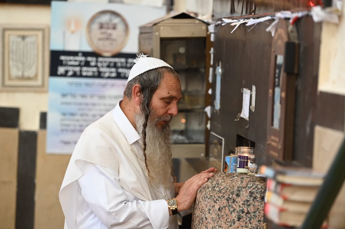 במתכונת מצומצמת: הגר"ש ארוש אצל 'רבי מאיר בעל הנס'