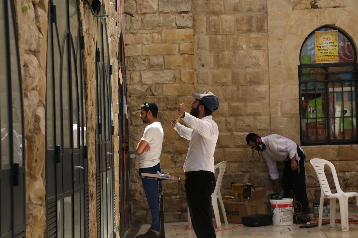 כך נראה ציון הרשב"י שעות לפני ההילולא