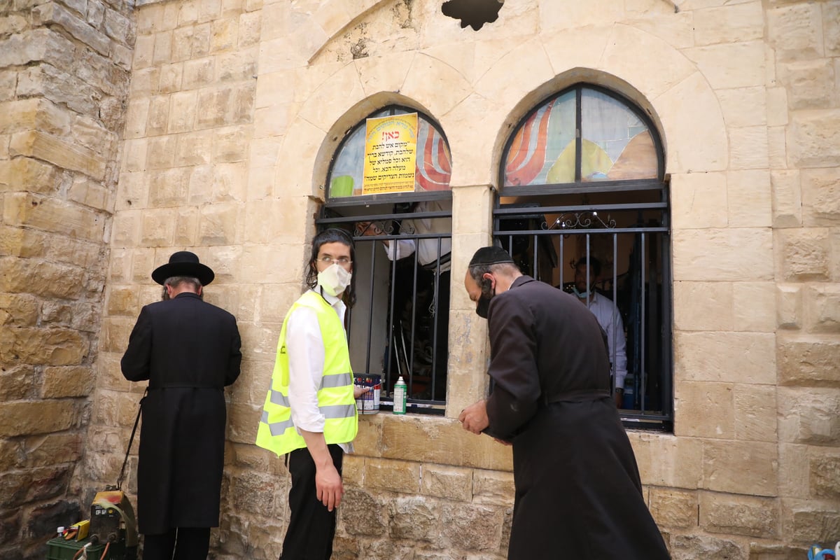 כך נראה ציון הרשב"י שעות לפני ההילולא