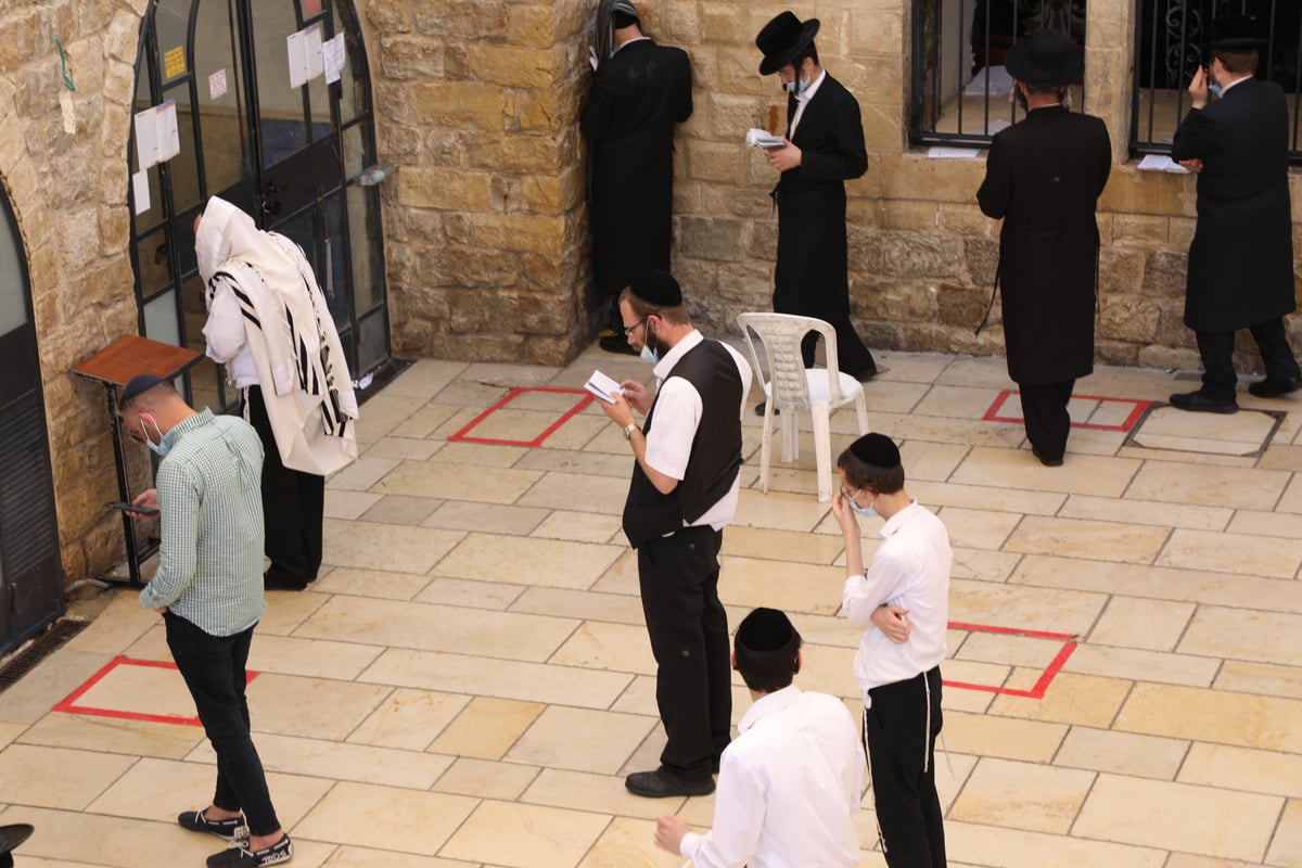 כך נראה ציון הרשב"י שעות לפני ההילולא