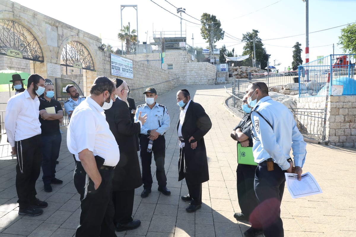 כך נראה ציון הרשב"י שעות לפני ההילולא