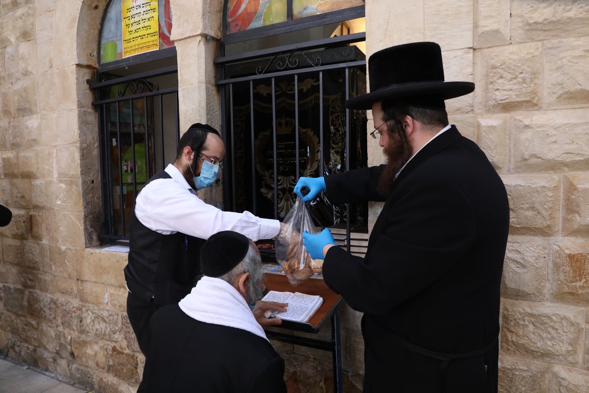 כך נראה ציון הרשב"י שעות לפני ההילולא