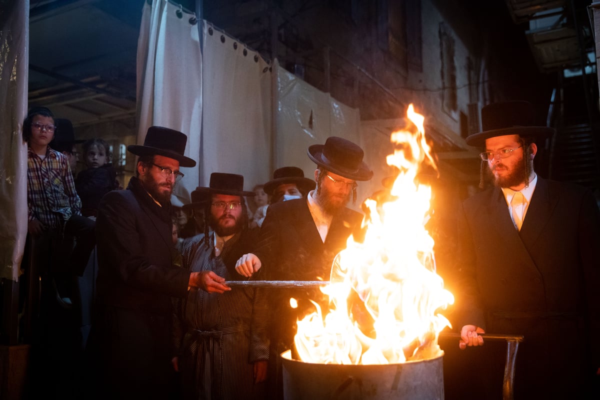 כך הדליקו מדורות ל"ג בעומר במאה שערים