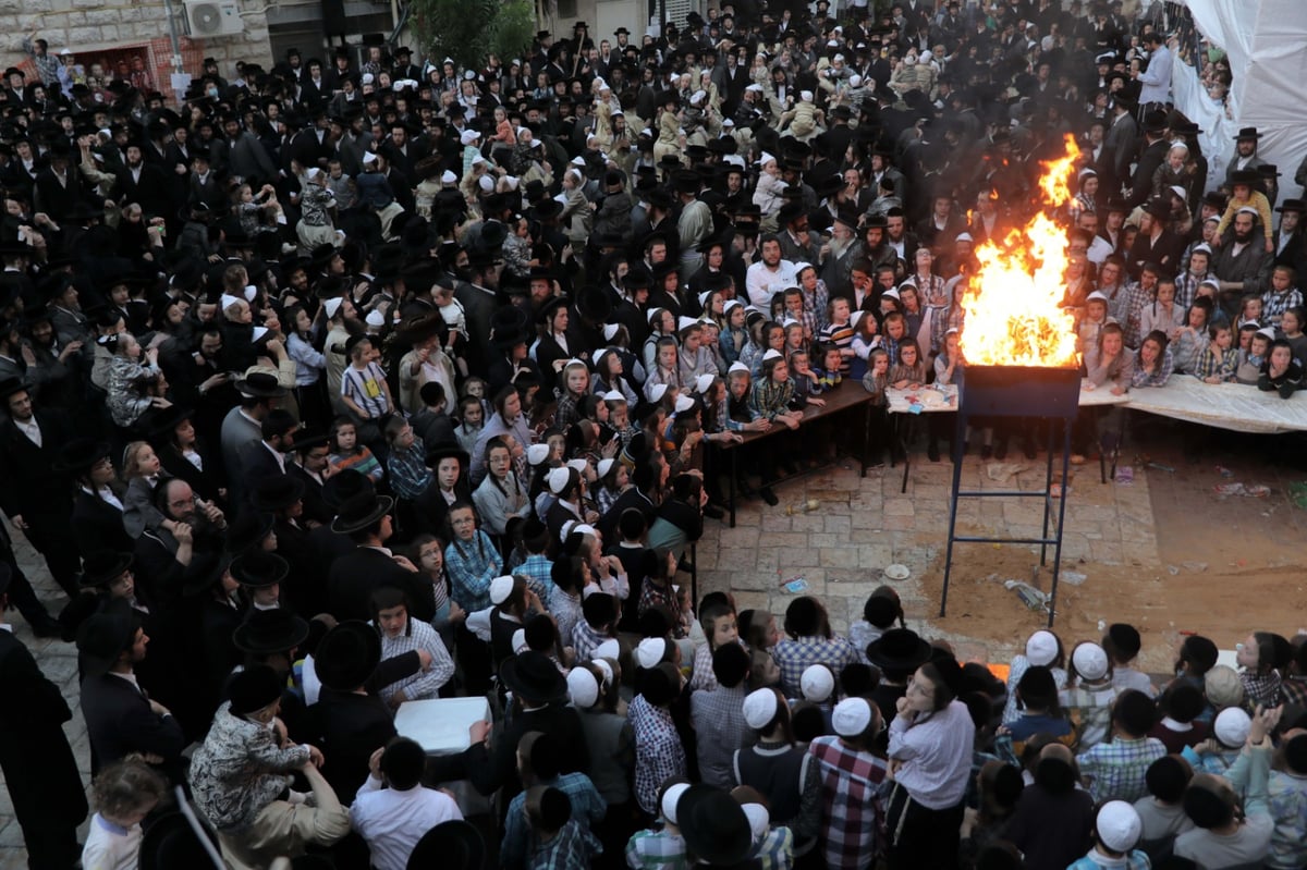 לא לומדים לקח: שוב הדלקה המונית בבתי אונגרין • תיעוד