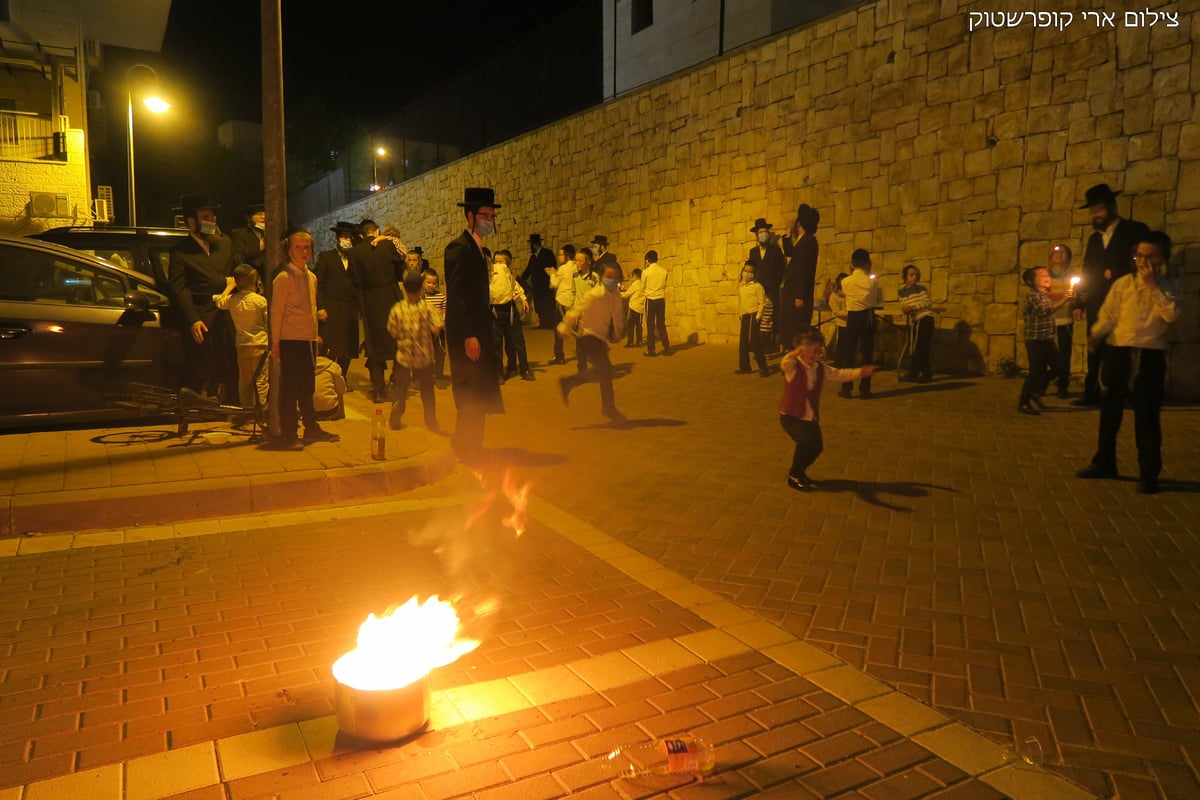 בחצרות ובחניונים: כך חגגו את הילולת רשב"י בביתר עילית