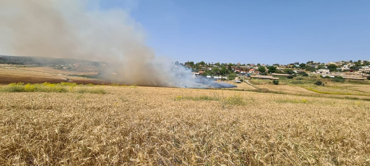 גל החום הקיצוני: למעלה מ-11 שריפות כובו במסוק