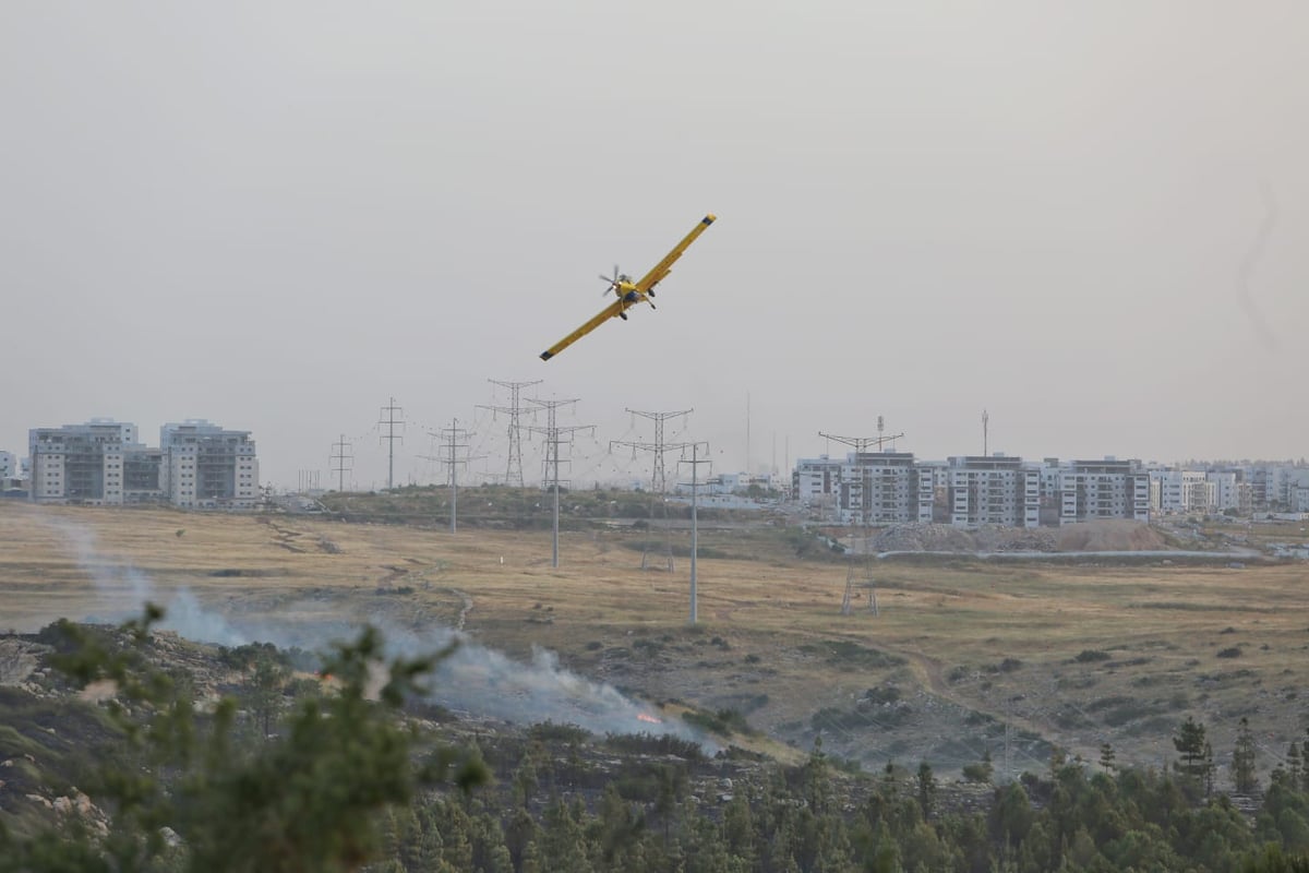 תיעוד: המאמצים מהאוויר לכיבוי השריפות