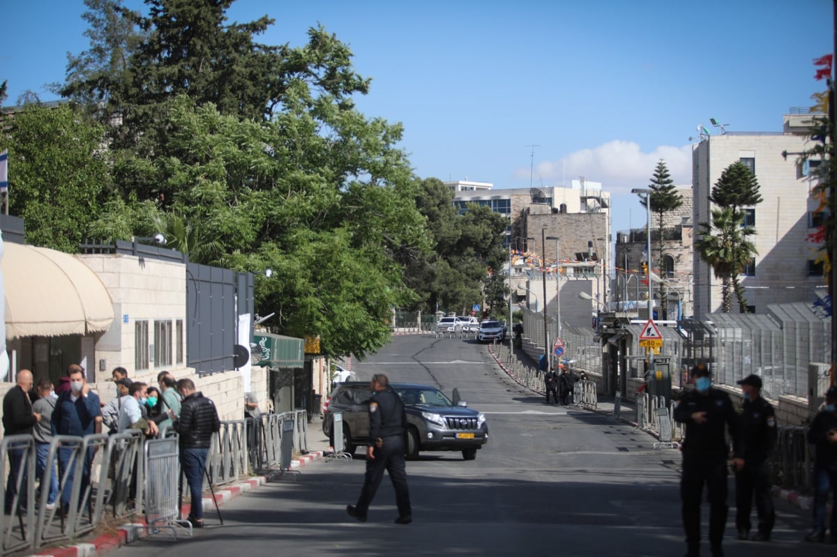 תם הדיון הראשון: נתניהו לא יתייצב בבית משפט עד הסוף