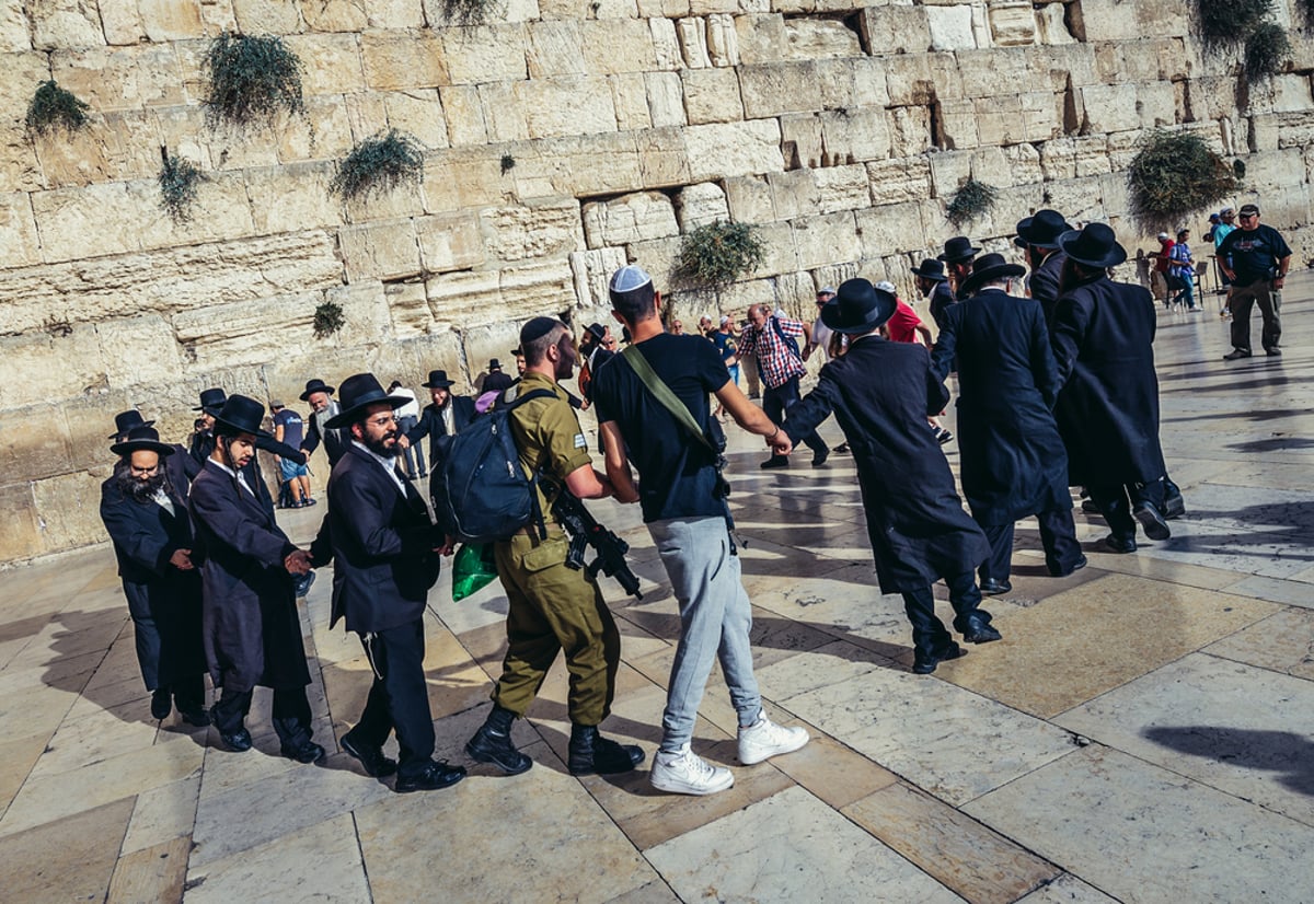 הריקוד שיביא את מלך המשיח / הרב אברהם בורודיאנסקי