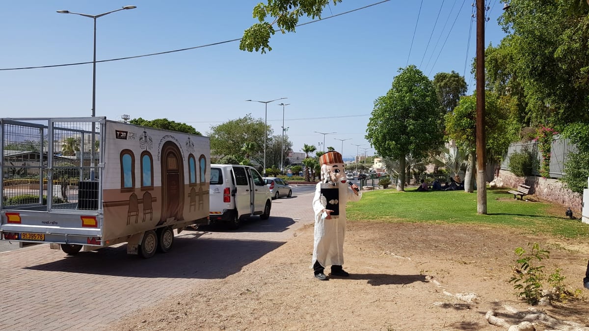 היהודי שהתגלגל מוויטנאם להשלמת מניין לעשרת הדברות בכפר יונה