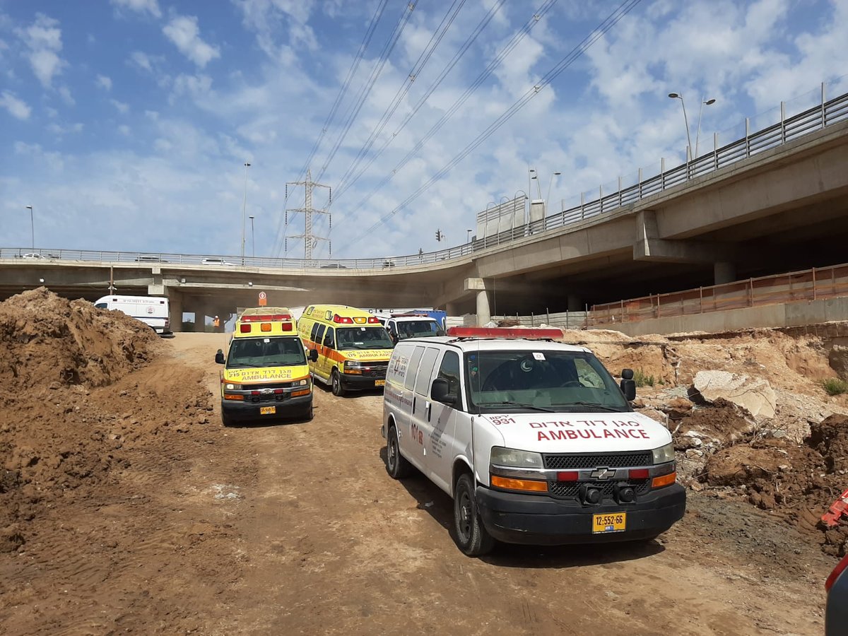 בני ברק: בן 30 נדרס למוות באתר בניה. צפו