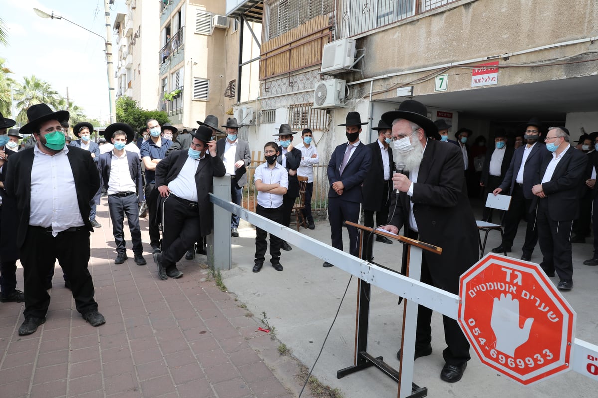 הספד על הרב עוזר דרורי: 'הפריע לו שנשים טיפלו בו כשהיה מונשם'