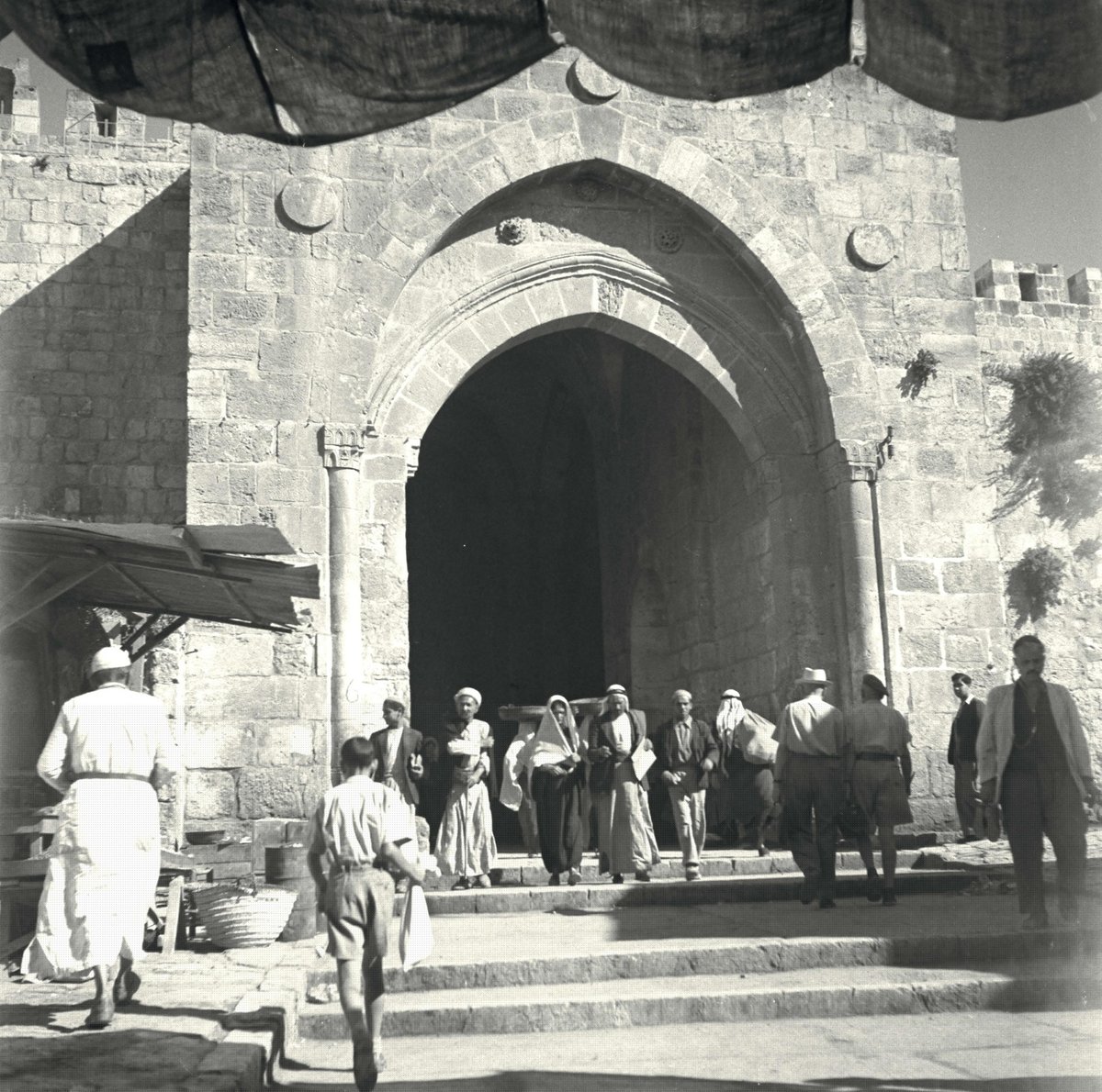 שער שכם, ב-1930