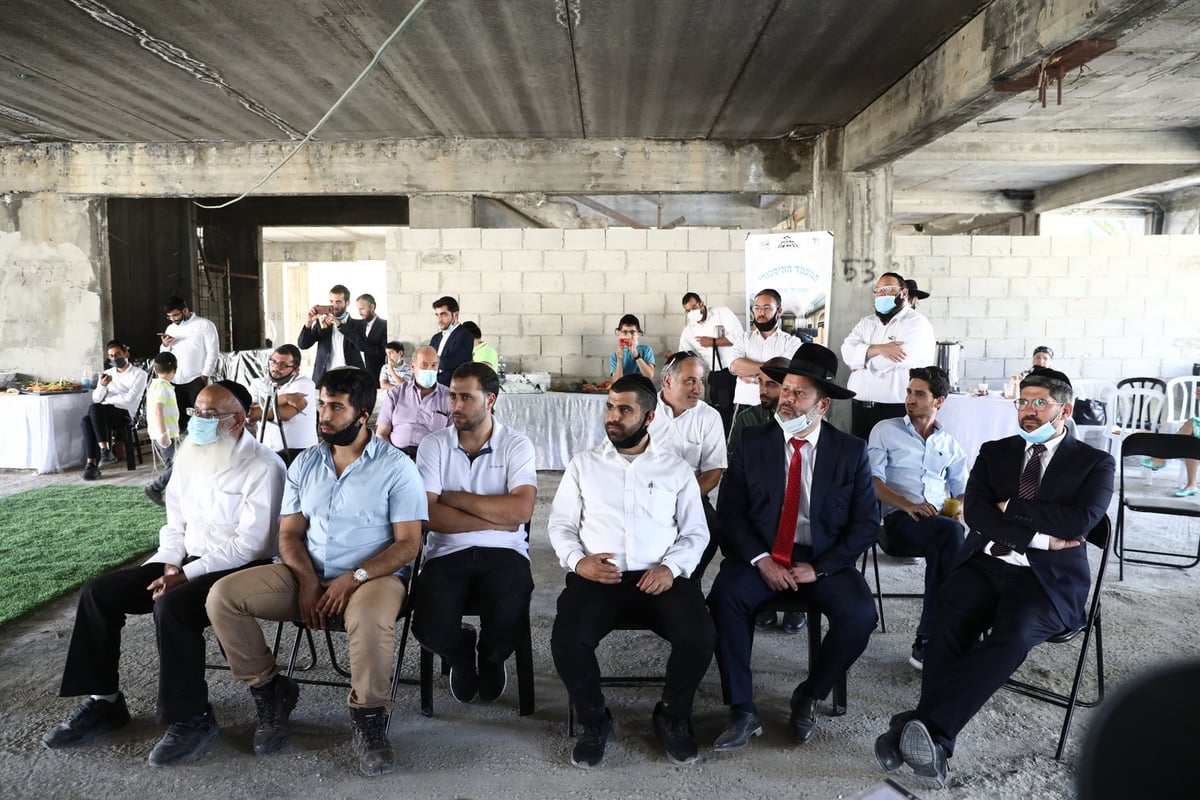 בירושלים הניחו אבן פינה לארבעה בתי כנסת