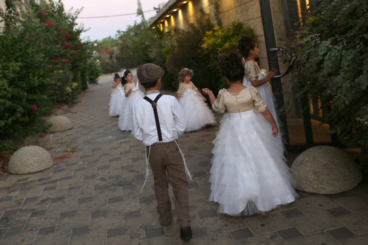 ילדים בכפר. אילוסטרציה