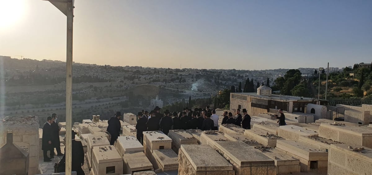 יארצייט ל'מלך החזנים' יוסל'ה רוזנבלט • צפו