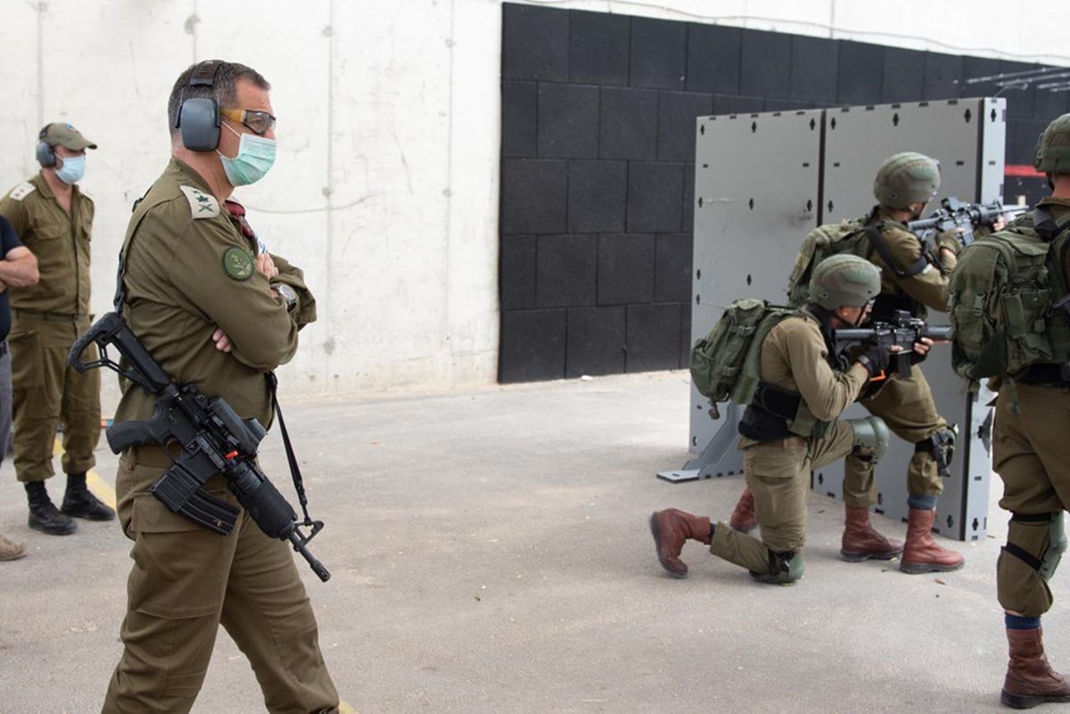 הרמטכ"ל ביקר ב"זירת האימונים" • תיעוד