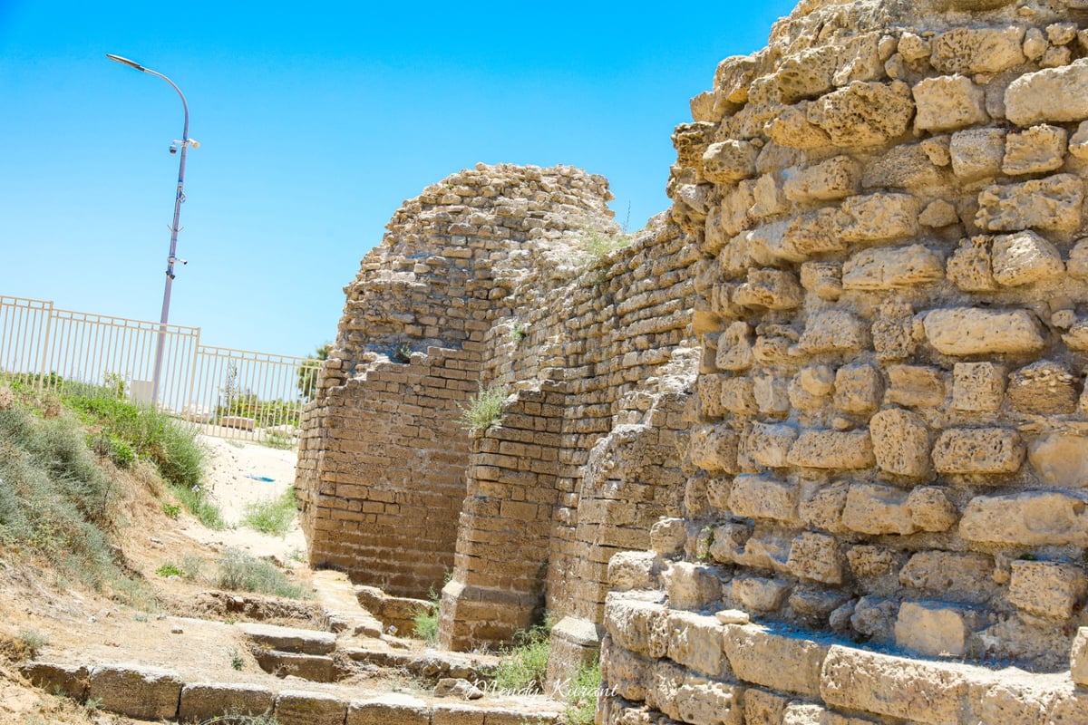 סגר? הצלם החב"די ביקר במצודה באשדוד