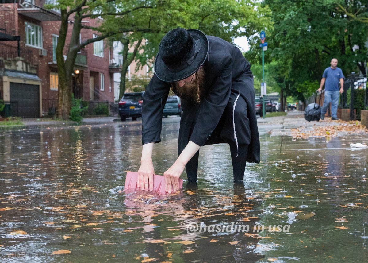 קידוש ה': מה עשה חסיד בתוך שלולית ענק?