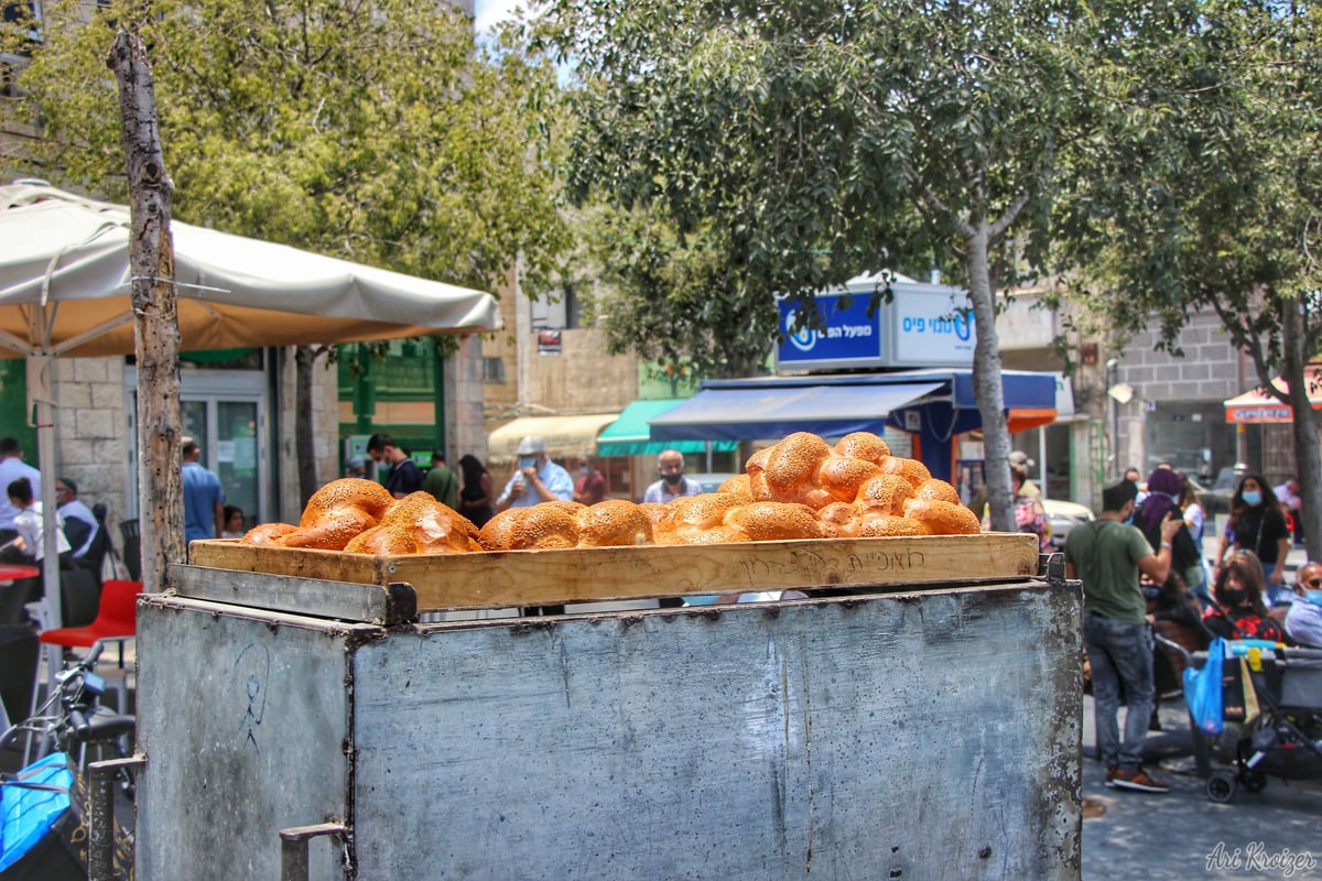 ערב שבת: אווירת שישישוק במחנה יהודה